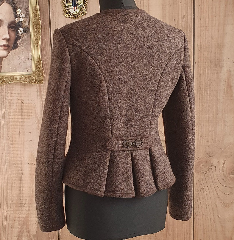 Download Schnittmuster Trachtenjacke-143