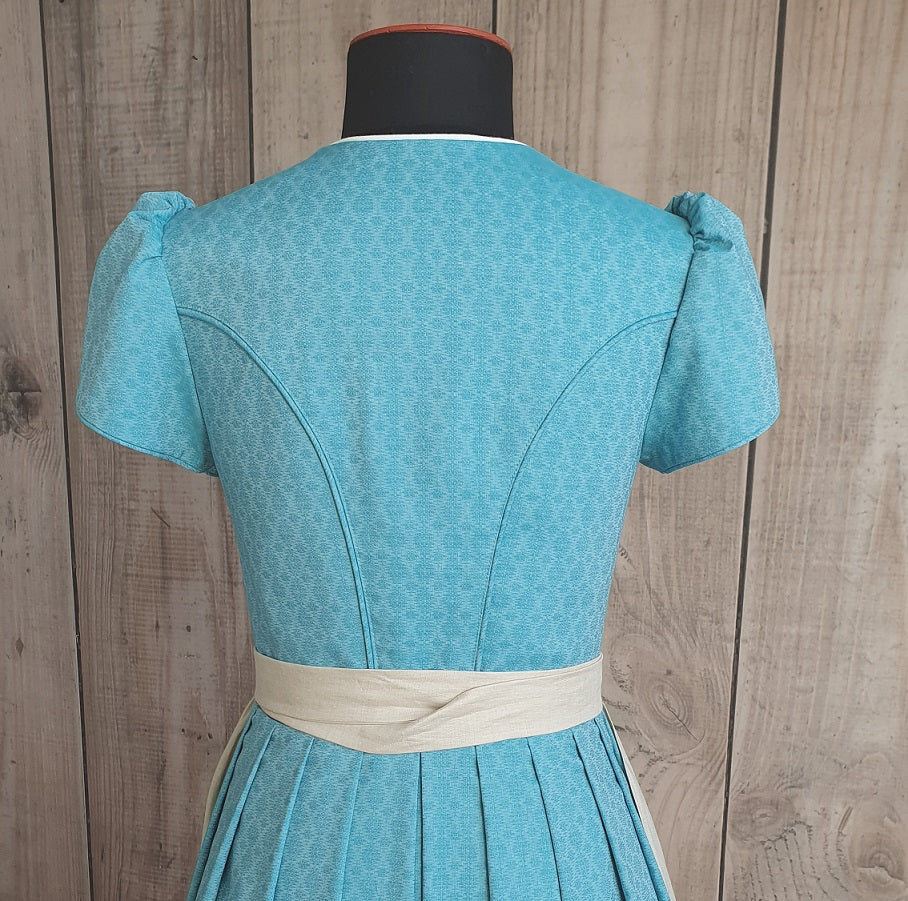 Dirndl-116 with Sweetheart Neckline and Puff Sleeves – Digital PDF Sewing Pattern